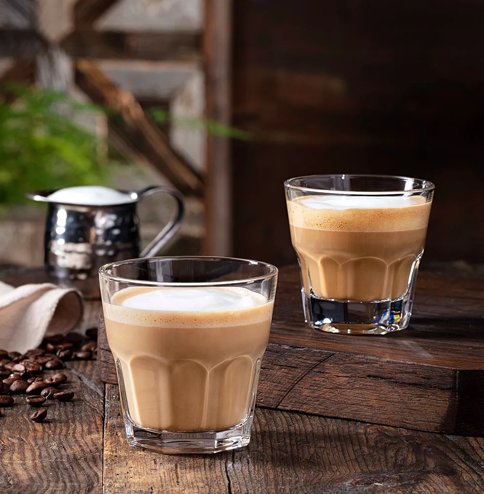 Cortado Reçetesi: Espresso ile Sütün Dengesi