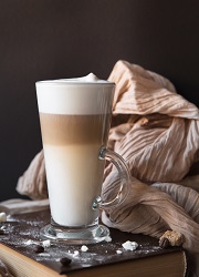 Cafe Latte Reçetesi: Yumuşak İçimli Sütlü Kahvenin Standardı